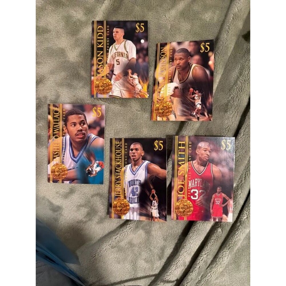 5 vintage 1995 Classic Assets Basketball Prepaid Phone Cards